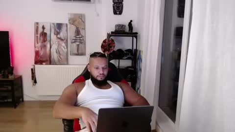 Kingsley online show from July 9, 9:40 pm