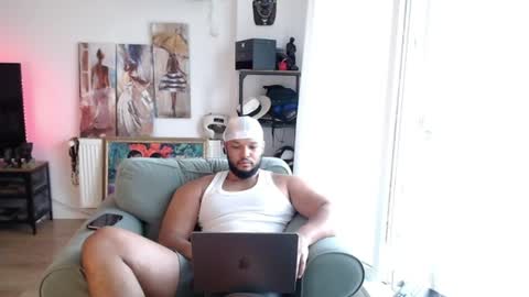 Kingsley online show from July 19, 3:56 am