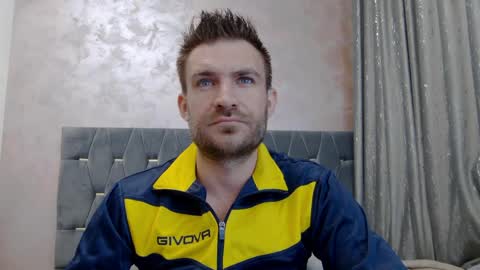 10in_deluxe online show from April 6, 8:59 am