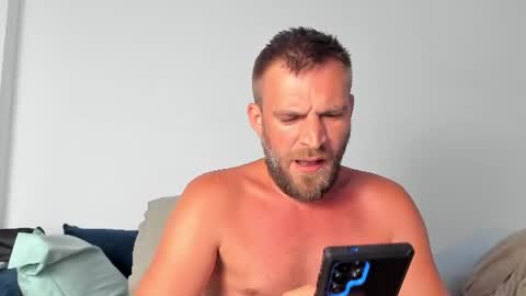 10in_deluxe online show from July 3, 8:09 am