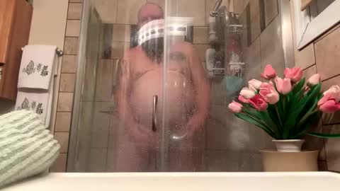 12sil online show from February 25, 1:56 pm