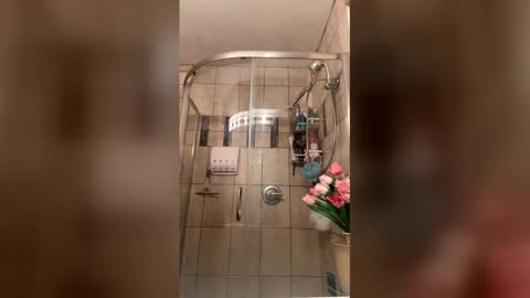 12sil online show from February 2, 2:03 pm