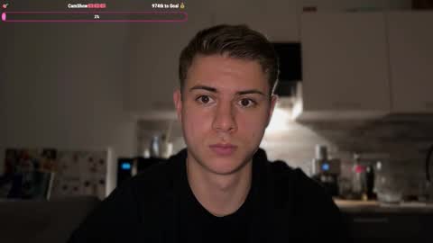 Lance online show from October 22, 5:27 pm