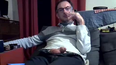 18remy45 online show from October 10, 8:45 pm