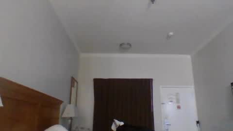 TheShyOne18 online show from August 7, 1:18 pm