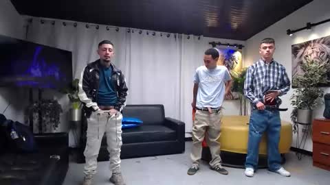 pushman online show from February 6, 7:22 pm