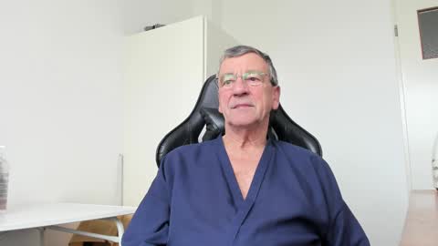 Henk online show from February 16, 11:05 am