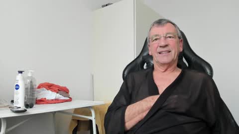 Henk online show from February 14, 2:02 pm