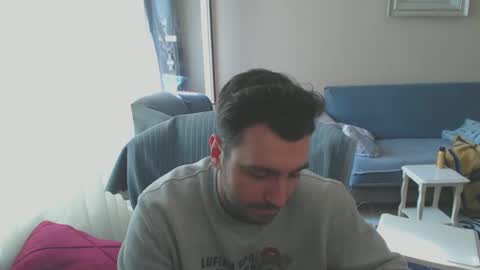Snapshot of 2handsomeman chatting on March 11, 12:39 pm Berk online show from March 11, 12:39 pm