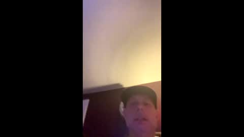 3holepuncher777 online show from January 19, 1:30 am