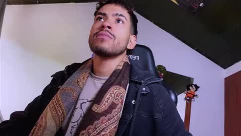 E V I L online show from December 19, 9:01 pm