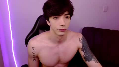 420_user online show from June 5, 6:52 am