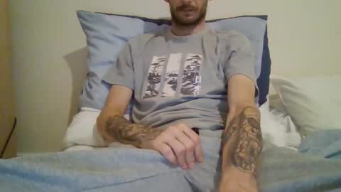 420feetloverr420 online show from October 3, 2:33 pm