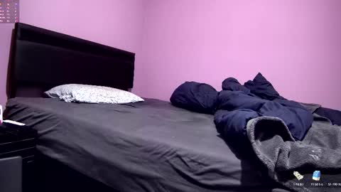 Snapshot of 55hotgboy chatting on March 2, 5:01 am Larese Carlo online show from March 2, 5:01 am
