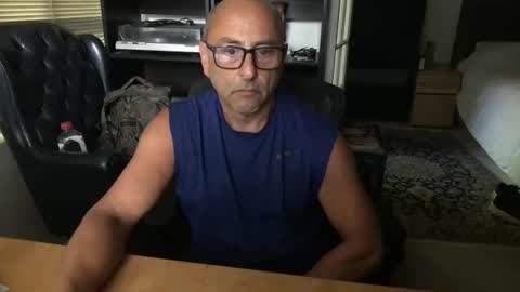 daddy vegas  for single women and couples here online show from June 25, 2:03 am