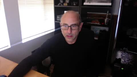 daddy vegas  for single women and couples here online show from December 29, 9:20 pm