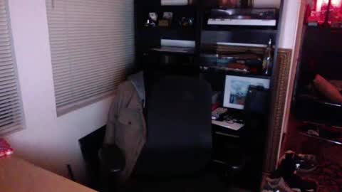 daddy vegas  for single women and couples here online show from December 30, 1:14 pm