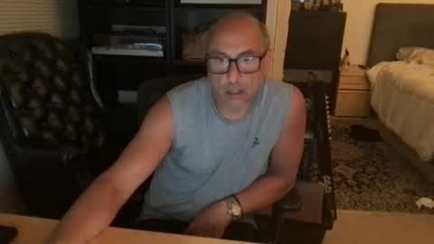 daddy vegas  for single women and couples here online show from July 22, 12:08 pm