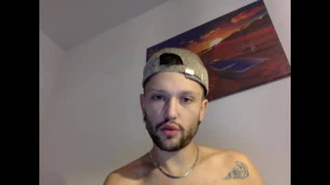 Kriss online show from October 22, 3:38 pm