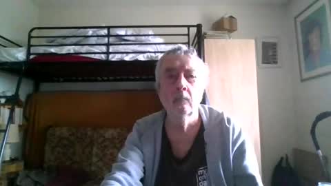 78kiss online show from April 11, 1:36 pm