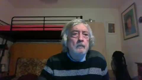 78kiss online show from December 14, 4:03 pm