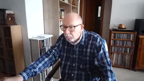  Papi  online show from January 14, 11:59 am