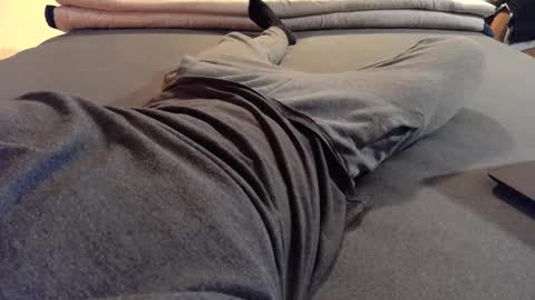 87johnny online show from December 3, 5:45 pm