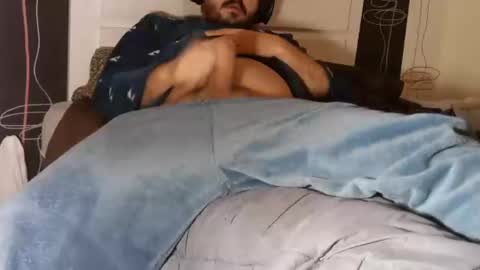 Snapshot of 88ismael88 chatting on December 25, 5:26 pm 88ismael88 online show from December 25, 5:26 pm