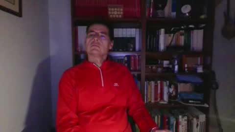 8age online show from February 8, 10:25 pm