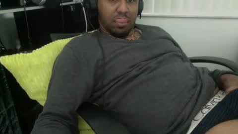 9inchhammer online show from December 30, 10:23 pm