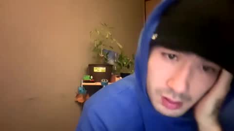 Snapshot of 9thislandd chatting on February 11, 2:57 pm 9thislandd online show from February 11, 2:57 pm
