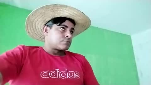 9vinhocamshow online show from December 9, 11:58 am