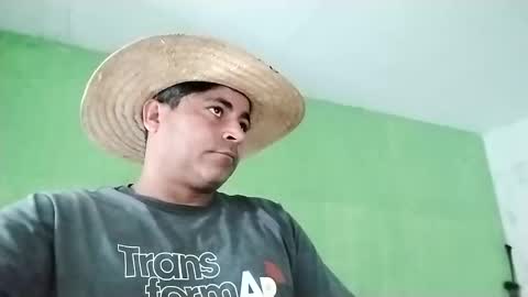 9vinhocamshow online show from February 19, 12:11 pm