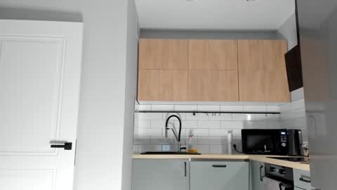 Adam online show from January 29, 3:58 pm