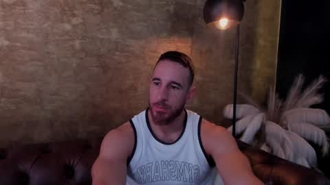 Snapshot of _adamcoper_ chatting on February 25, 3:16 pm _adamcoper_ online show from February 25, 3:16 pm