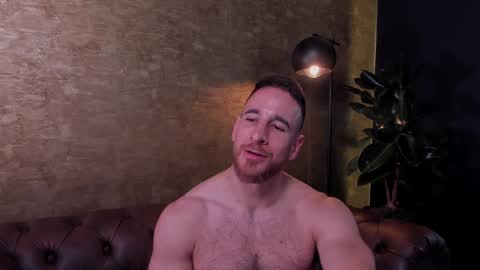 Snapshot of _adamcoper_ chatting on December 11, 11:32 pm _adamcoper_ online show from December 11, 11:32 pm