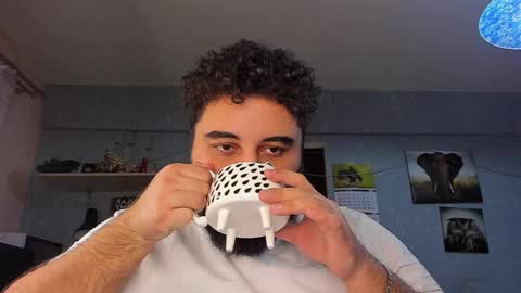 Alan online show from February 1, 3:50 pm