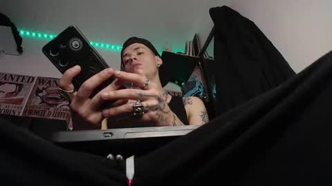 SHADOW online show from February 4, 5:19 pm