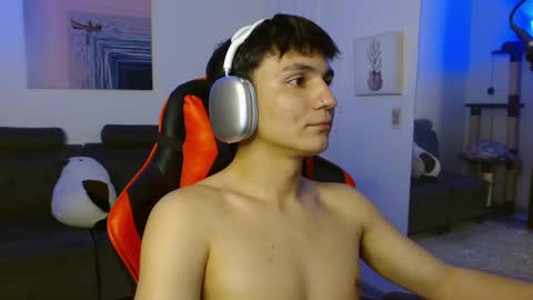 B L A K E online show from February 3, 6:24 am