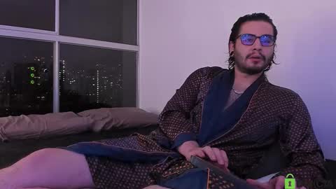  -         online show from February 8, 1:55 am