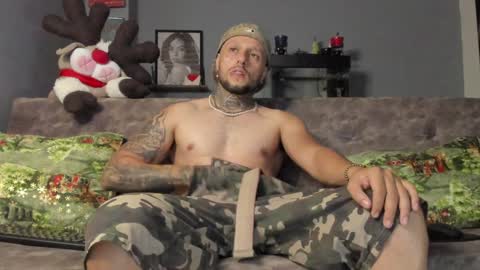 Emilio online show from December 18, 12:10 am