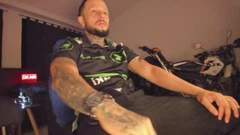 Emilio online show from January 12, 10:19 am