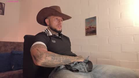 Emilio online show from October 4, 9:58 am