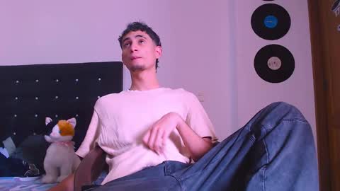 GsusssFeets online show from October 24, 5:14 pm