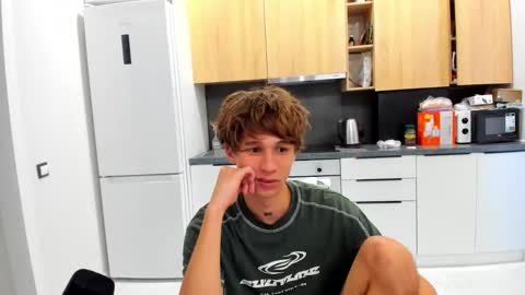 Snapshot of _kurt chatting on September 10, 4:11 am Kurt online show from September 10, 4:11 am