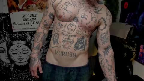 Layne online show from February 19, 12:35 am