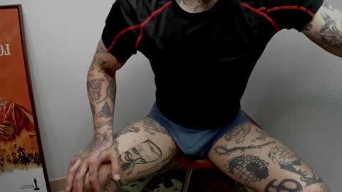 Layne online show from October 10, 10:31 am