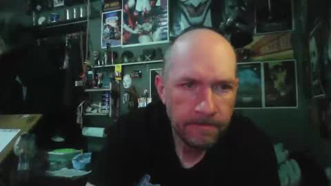 That guy online show from April 11, 5:05 pm