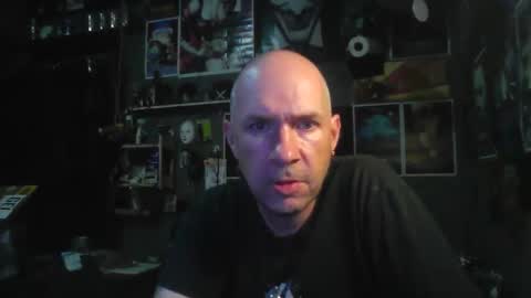 Snapshot of _longfellow chatting on September 27, 12:30 am That guy online show from September 27, 12:30 am