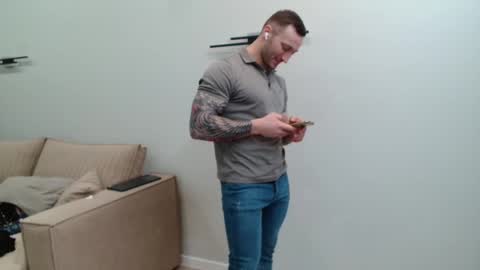 Arti online show from February 25, 1:34 pm